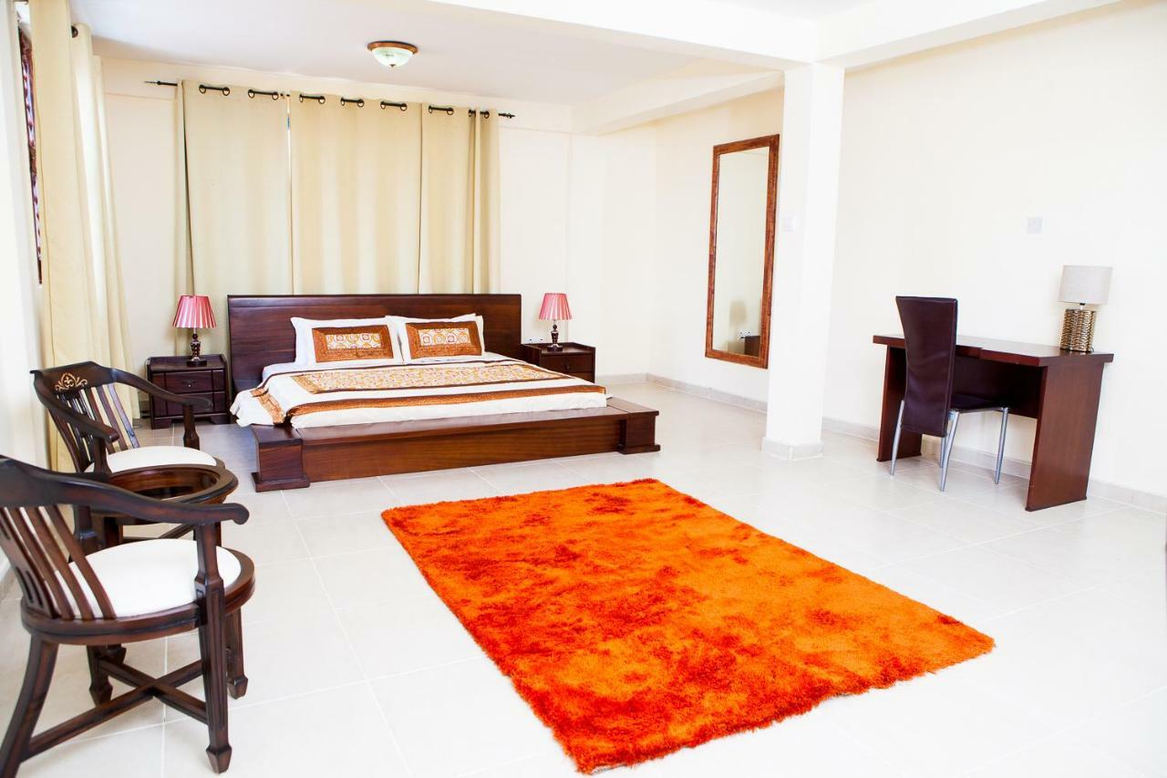 Maxwell Court Apartments Accra Exteriör bild