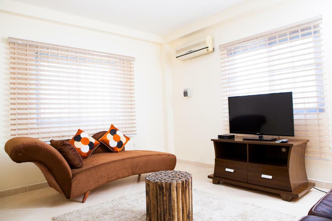 Maxwell Court Apartments Accra Exteriör bild