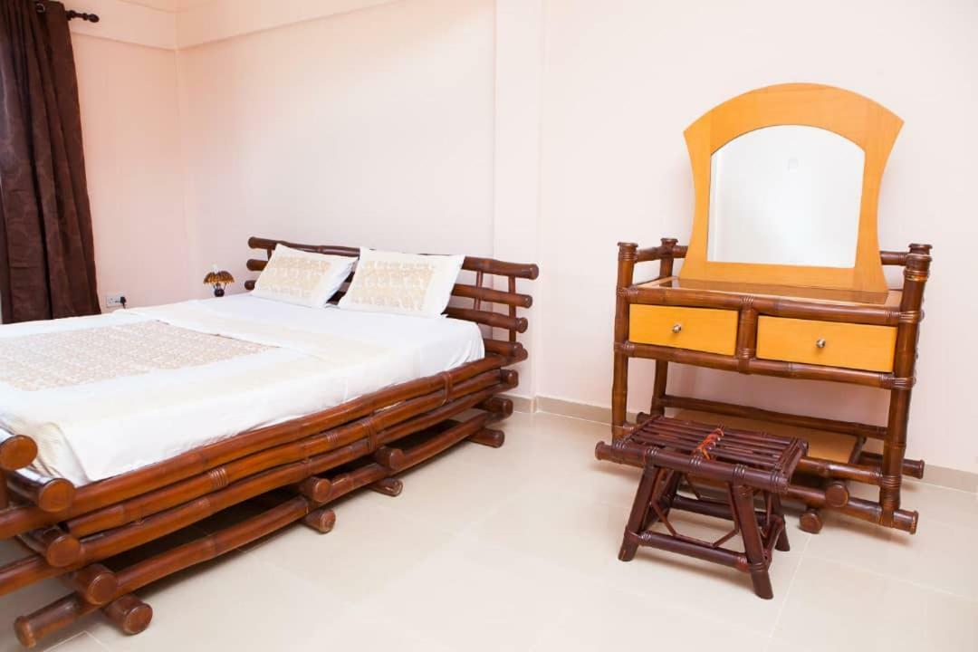 Maxwell Court Apartments Accra Exteriör bild